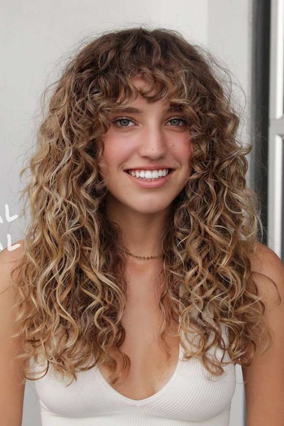 2024 Long Layered Haircuts For Curly Hair Expert Tips And Trends 