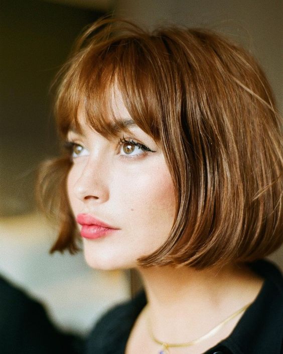 2024's Trending Style Italian Bob Haircut Elegance & Versatility