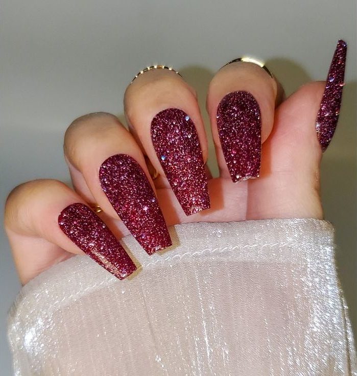 Top 21 Red Nails Trends for 2024: Unique Designs, Shapes, and Styles ...