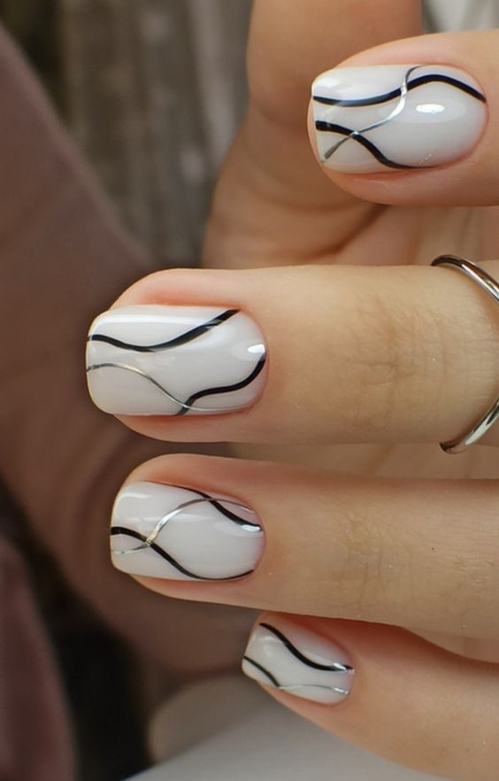 Top 15 Casual Summer Nails 2024 Ideas Trendy Almond, Square & Short Styles