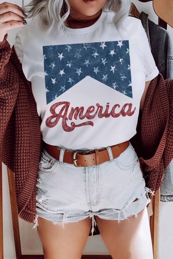 Stylish July 4th Outfits 2024: Celebrate with Chic & Patriotic Fashion