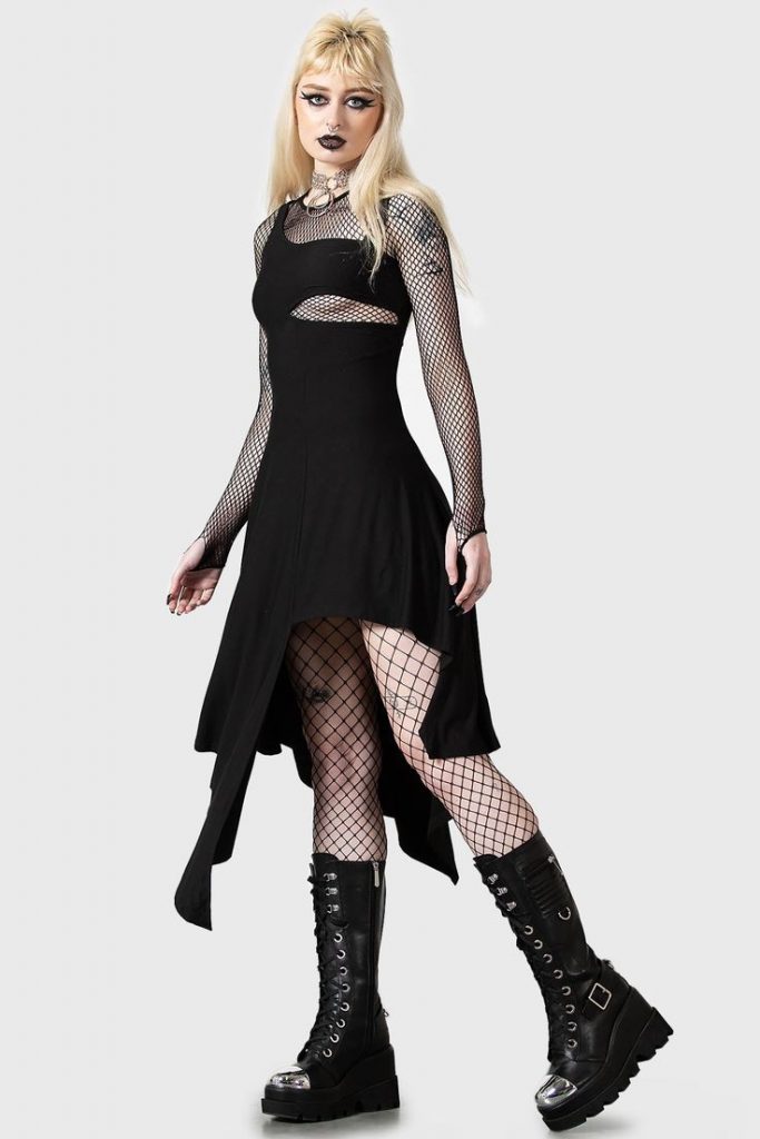 Unique Summer Gothic Outfit Ideas 2024: Embrace Dark Elegance & Style