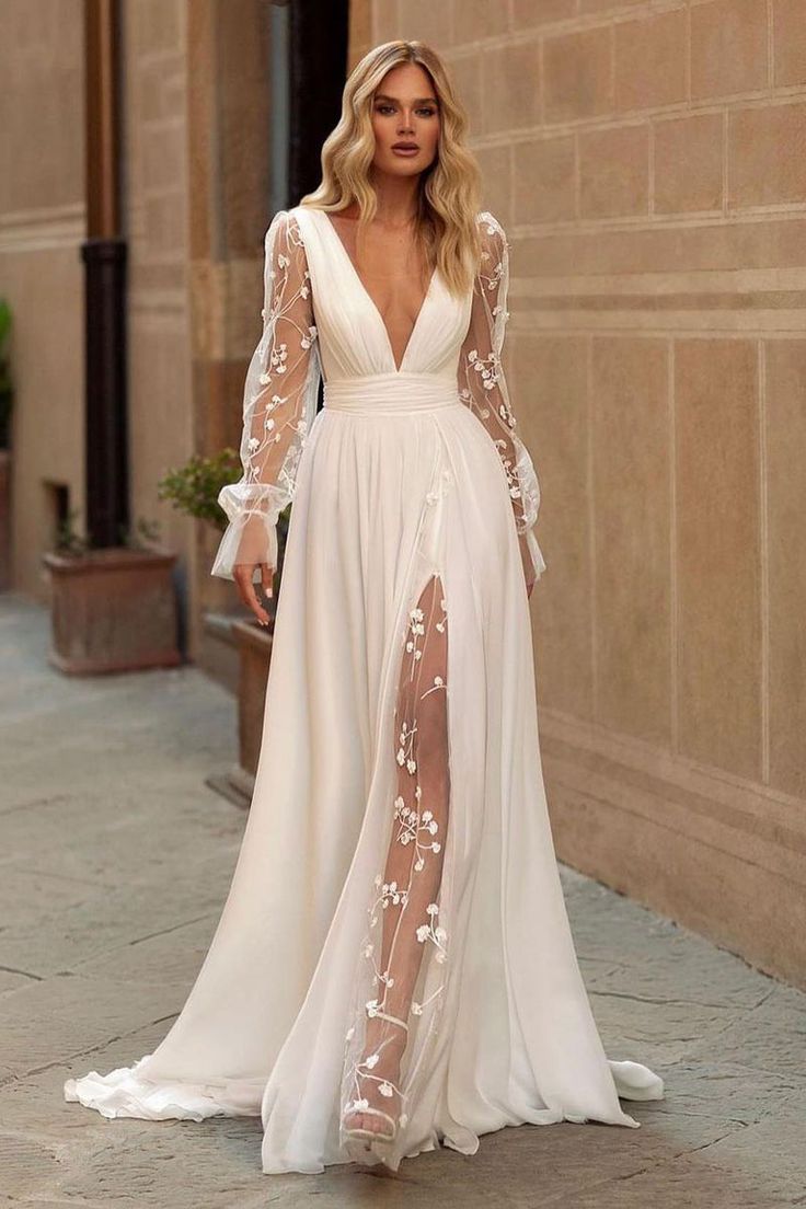 2024's Top 20 Unique Wedding Dresses - Embrace Your Unique Style