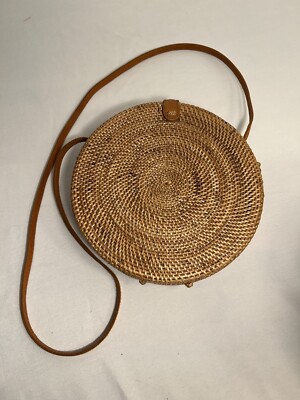 bag Amerii Round Straw Crossbody Bag amerii $49
