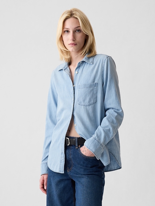 top Gap Women's Organic Cotton Denim Classic Shirt Gap $35