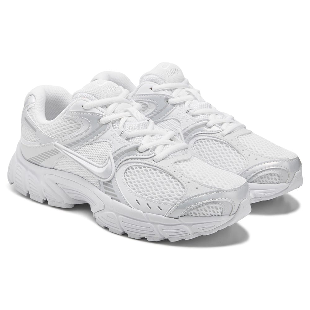 shoes Nike Women's V5 RNR Famous Footwear $94.99