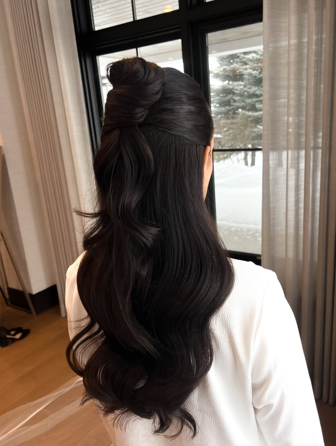 Sculptural Half-Up Waves