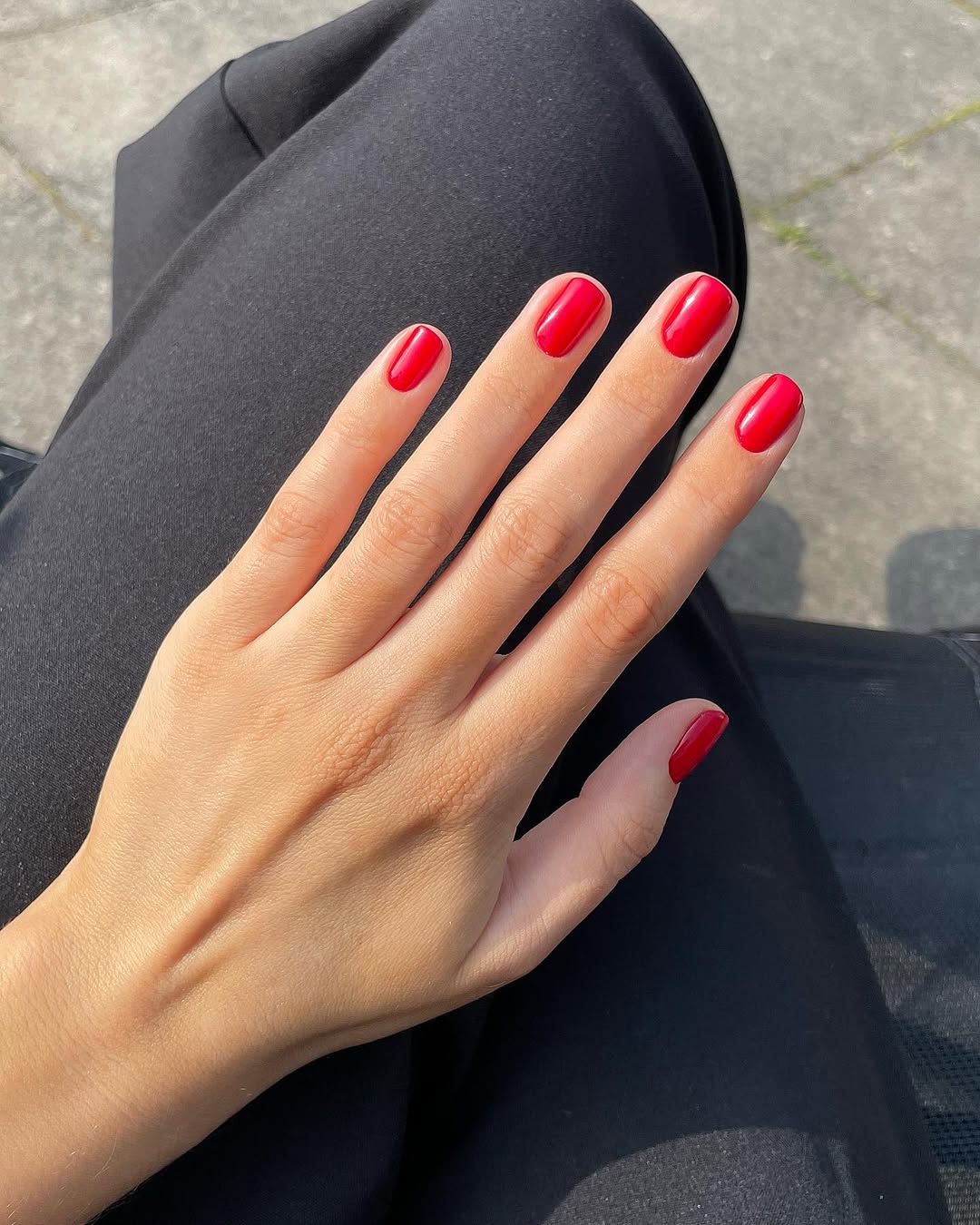 Bright Cherry Red High Gloss Short Round Nails