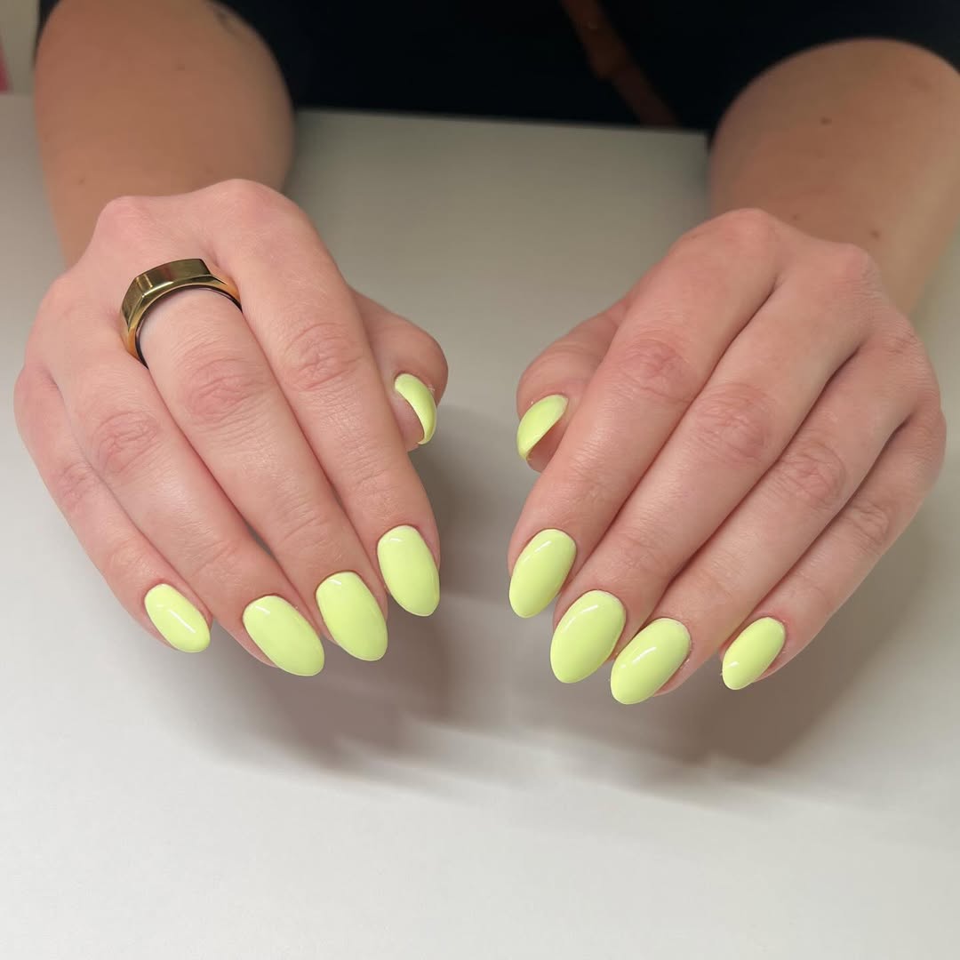 Bright Lime Green Glossy Oval Nails