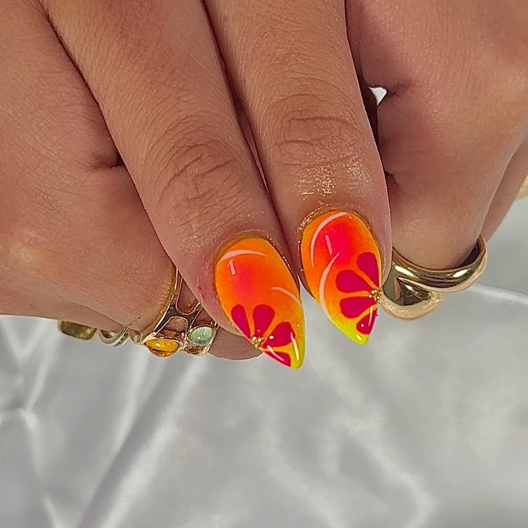 Bright Ombre Citrus Slice Nails