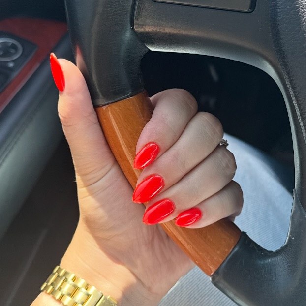 Bright Tangerine Glossy Oval Gel Nails