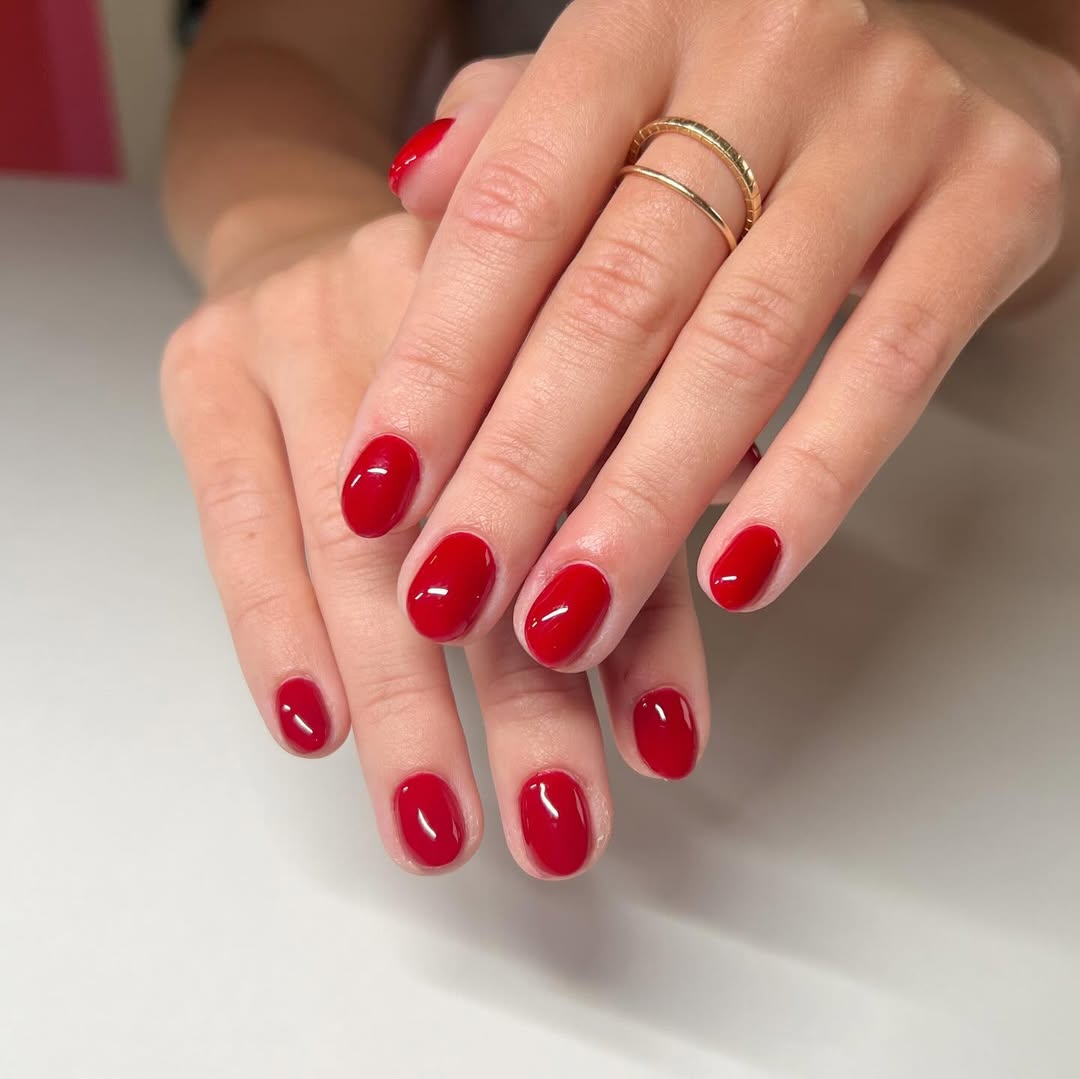 Classic Cherry Red Glossy Short Oval Nails