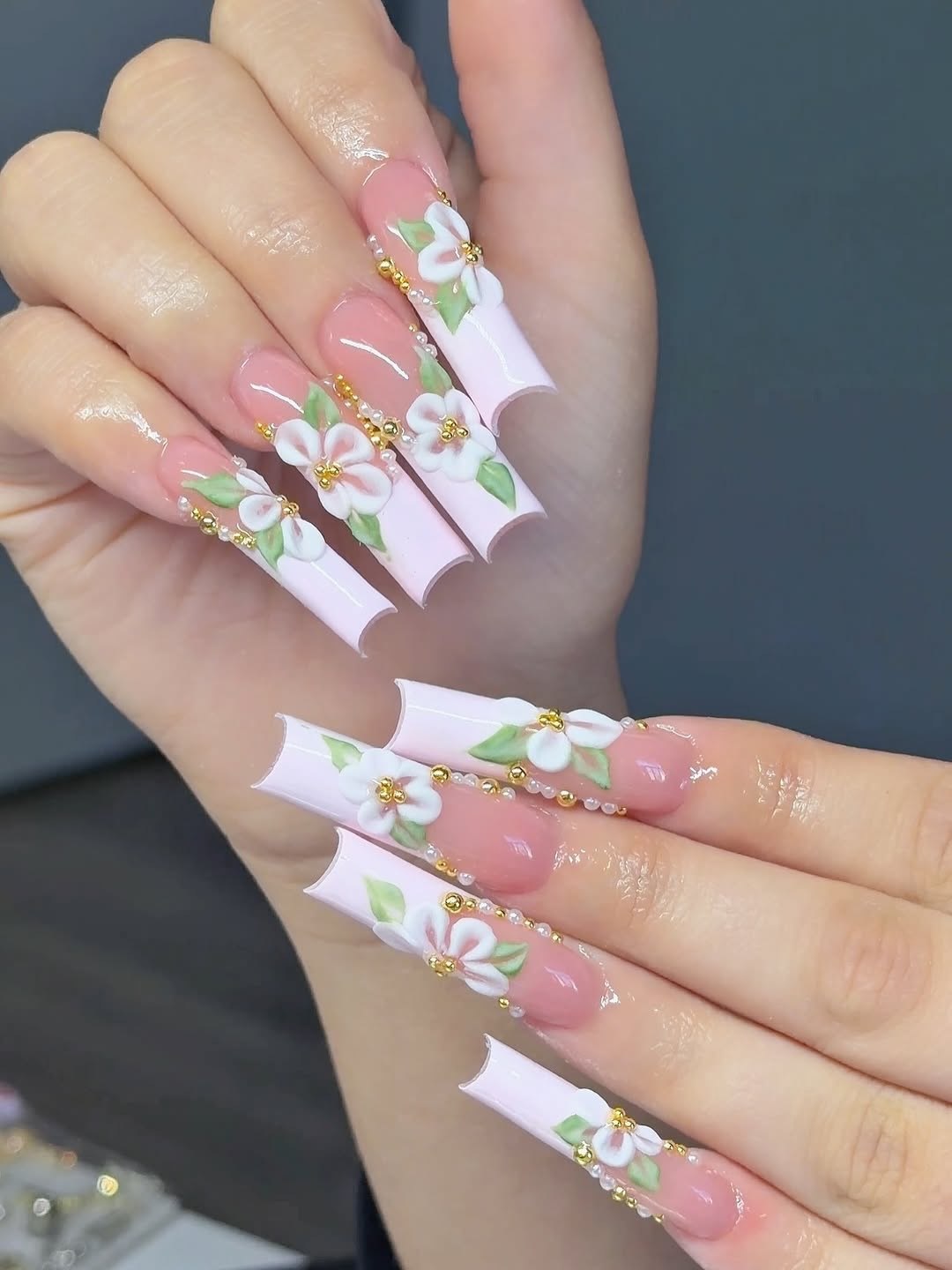 Extra-Long Bow-Tie Square Blooming Floral French
