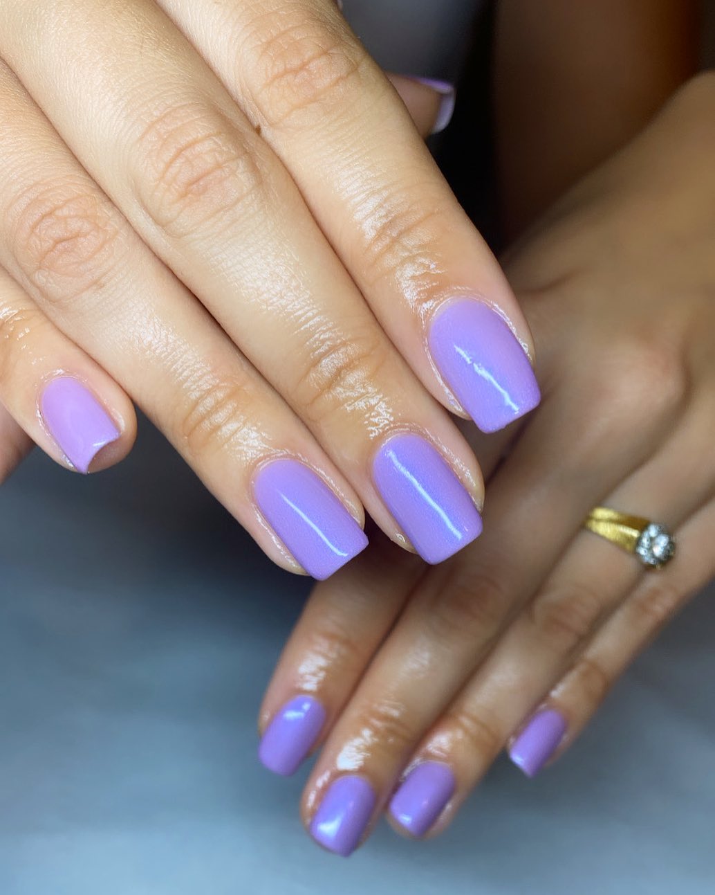 Glossy Lilac Square Short Summer Nails