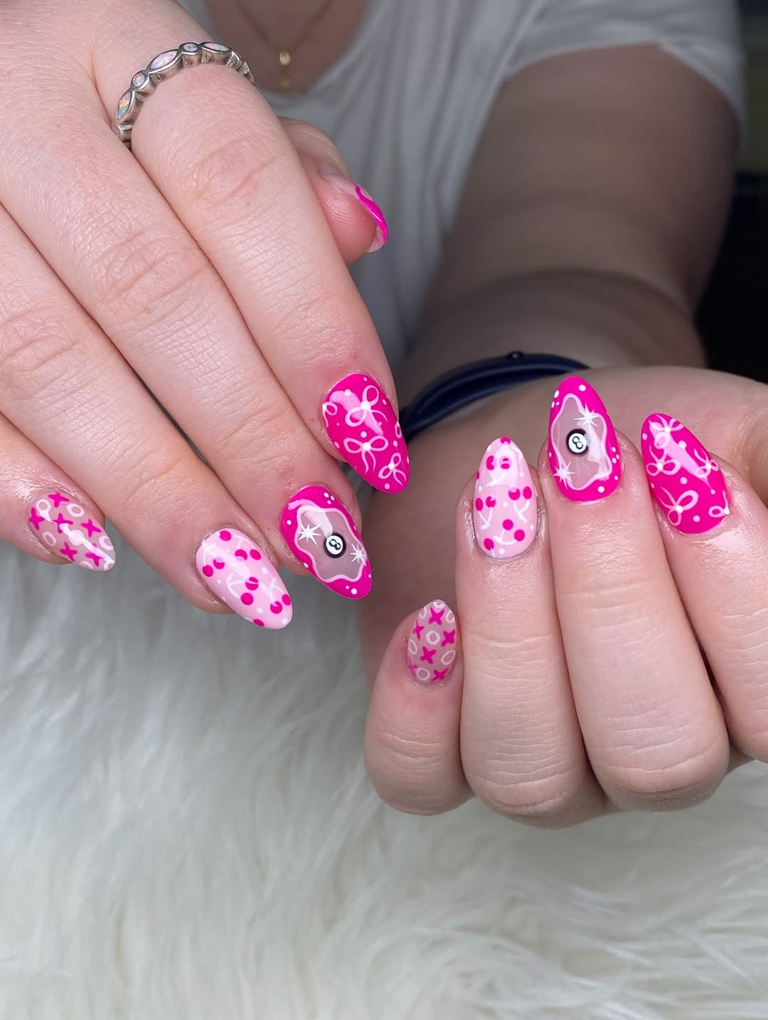 Hot Pink 8 Ball Bows Y2K Nails