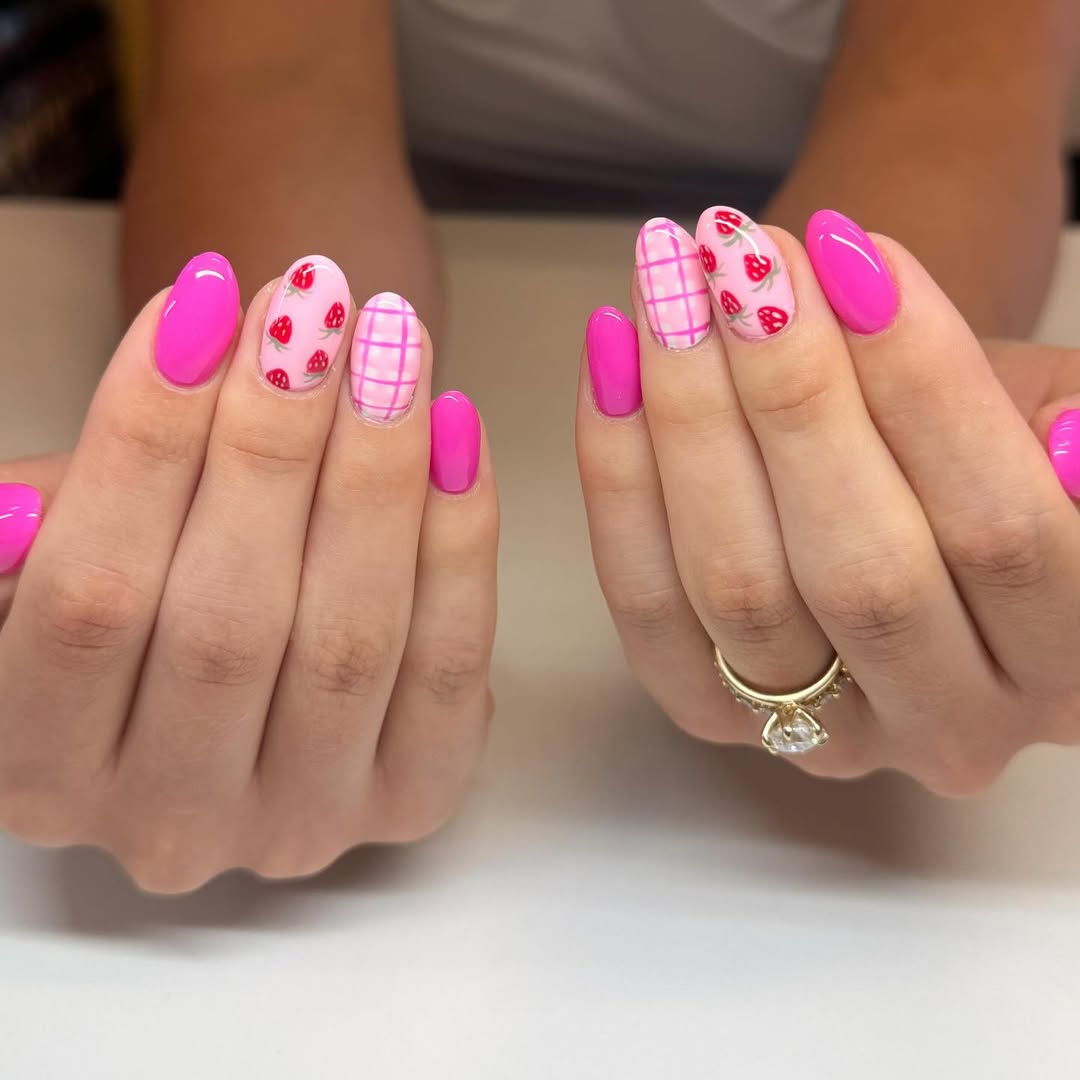 Hot Pink Strawberry Gingham Oval Nails