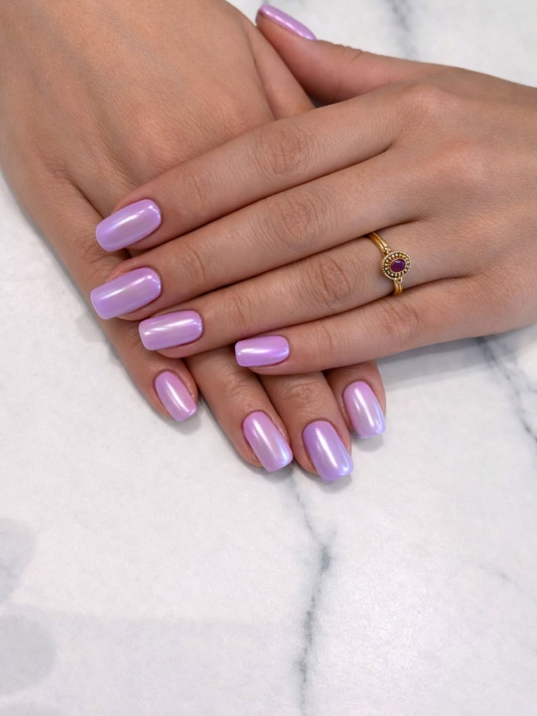 Iridescent Lilac Square Summer Nails