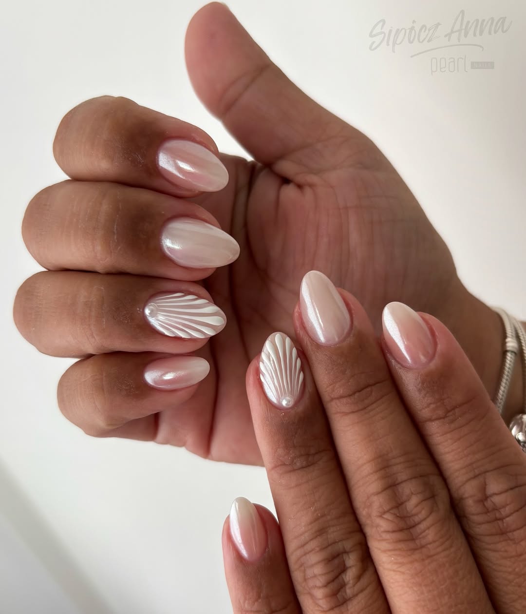 Iridescent Milky Pink Seashell Pearl Accent Nails