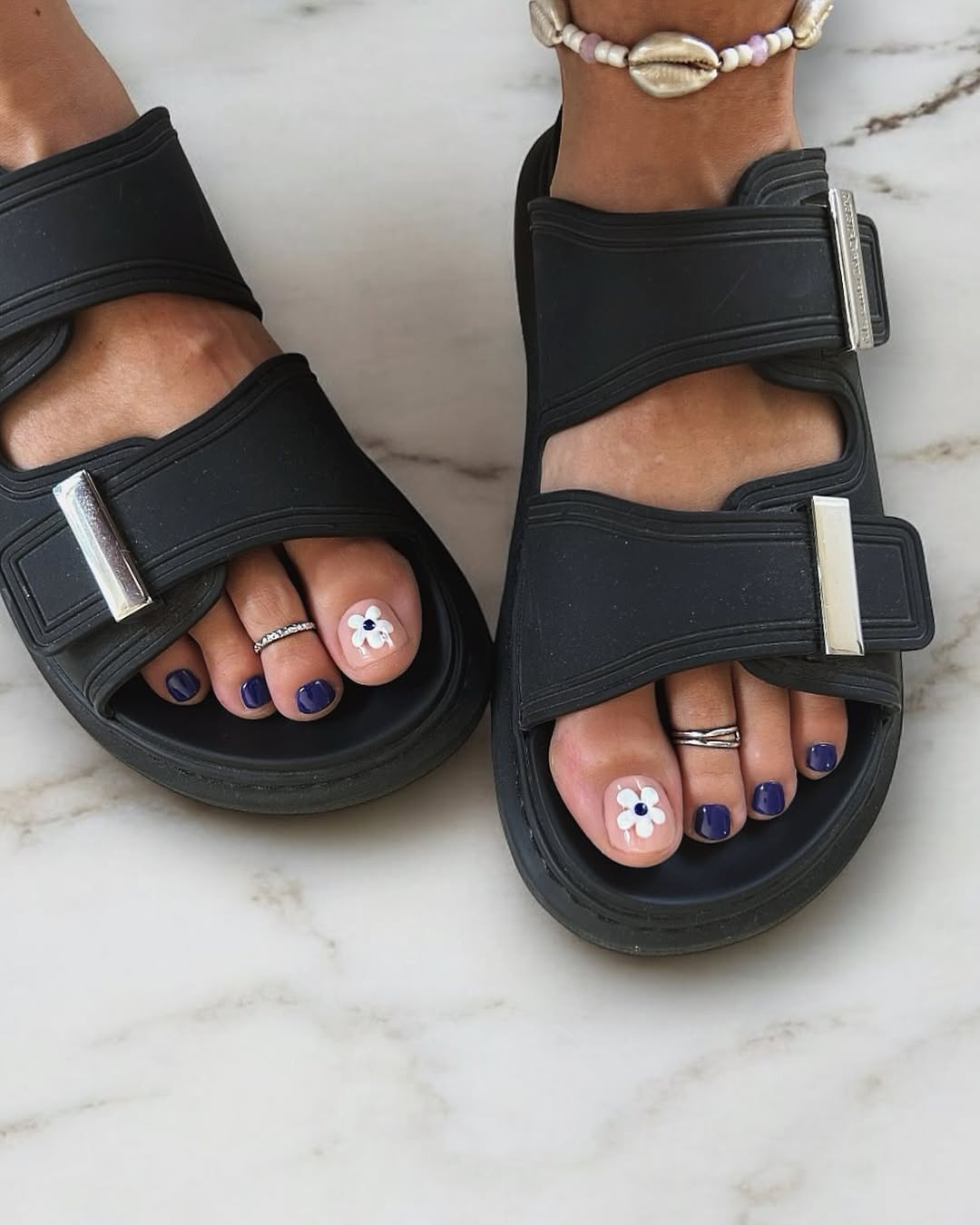 Navy Blue Pedicure With White Daisy Toes