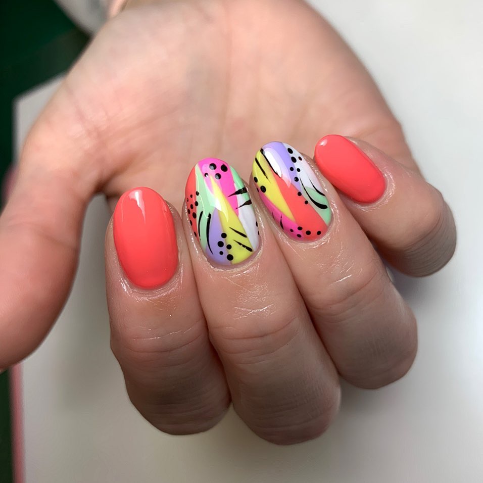 Neon Abstract Wavy Summer Oval Nails