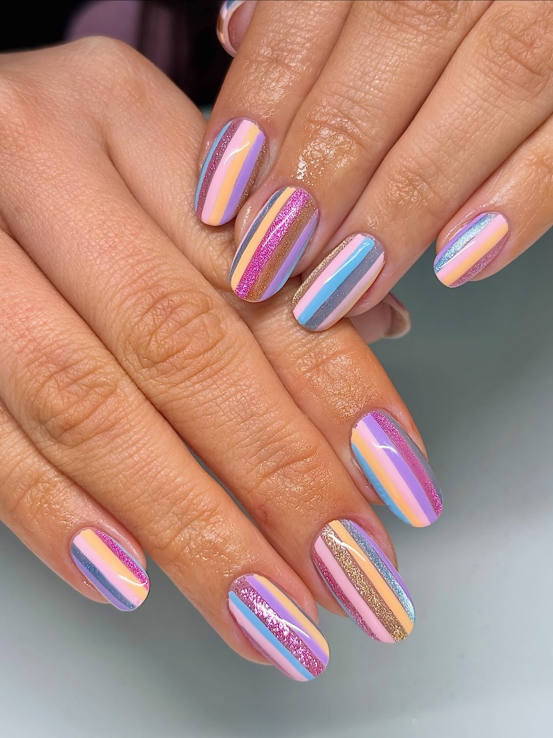 Pastel Glitter Stripe Oval Nails