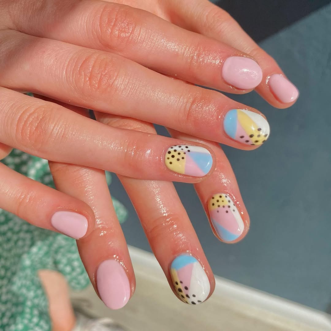 Pastel Pink With Geometric Abstract Short Oval Nails