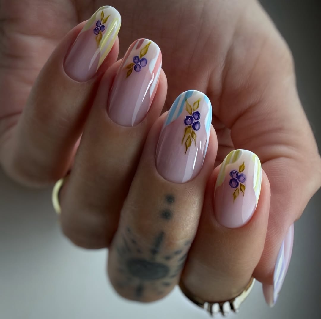 Pastel Swirl Berry Blossom Oval Nails