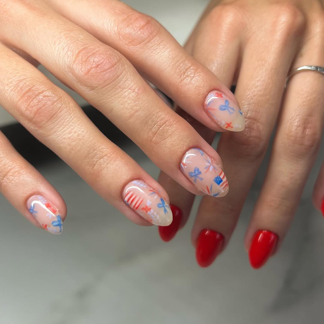 Patriotic Americana Bow And Stripe Accent Nails