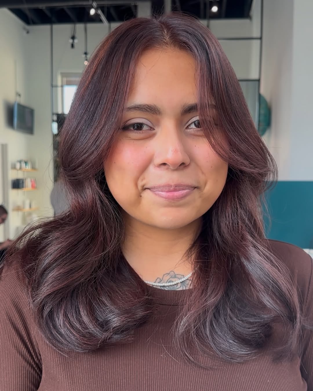 Effortless Blonde Waves: Soft Hair Ideas Summer 2026 Soft, natural blonde hair with gentle waves ideal for summer 2026. This effortless style features subtle highlights and a healthy sheen, perfect for casual daytime outings or beach trips.