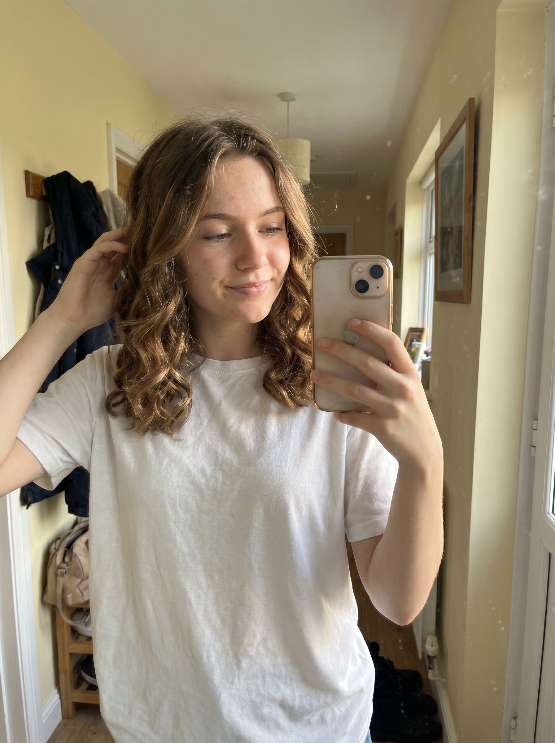 Soft Heatless Ribbon Curls | Teen Hairstyles Summer 2026 Romantic heatless ribbon curls on natural hair, an effortless and soft style for teen hairstyles summer 2026. Created with a pink silk curling rod for overnight waves.
