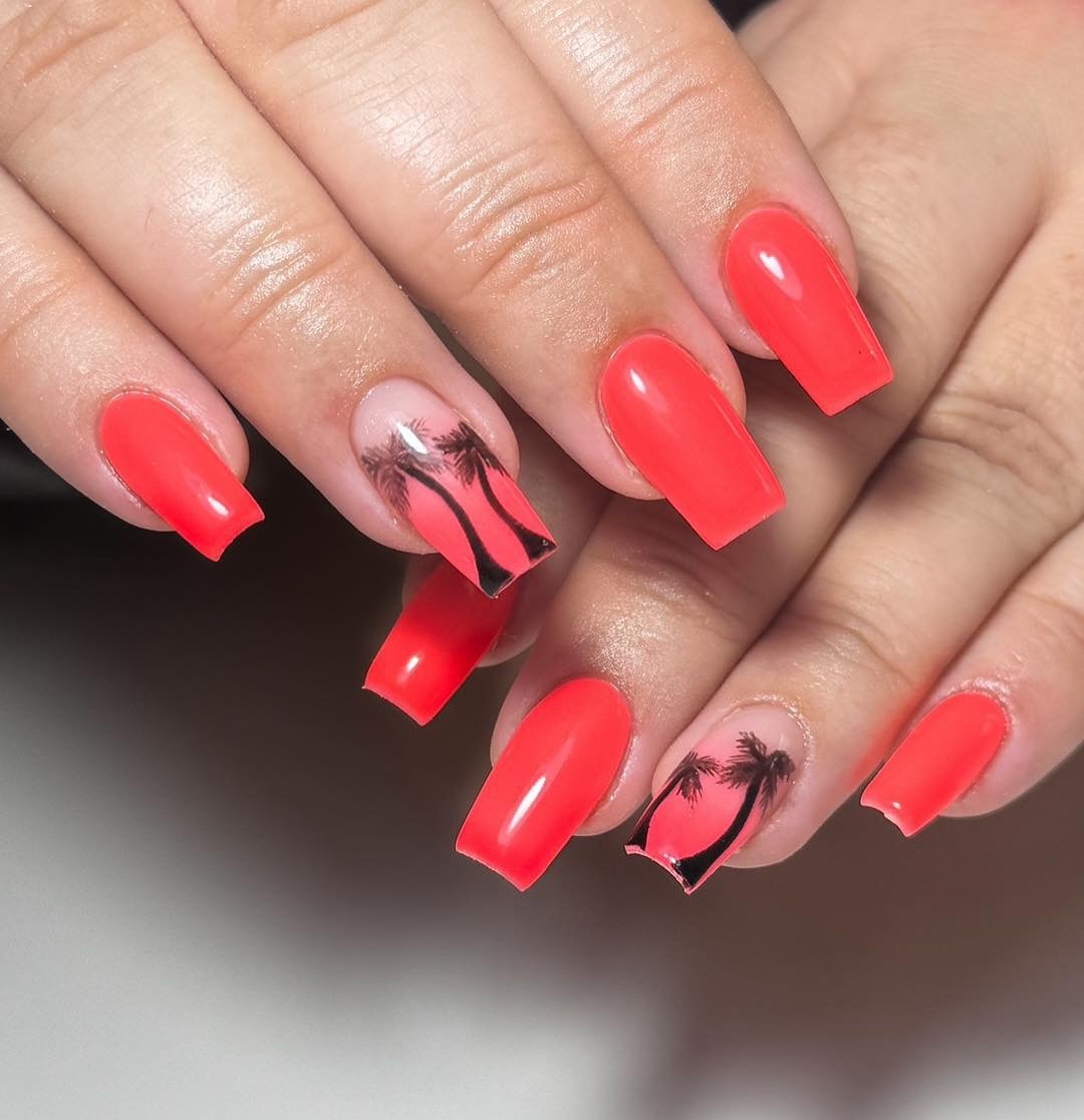 Vibrant Coral Glossy Palm Tree Accent Nails