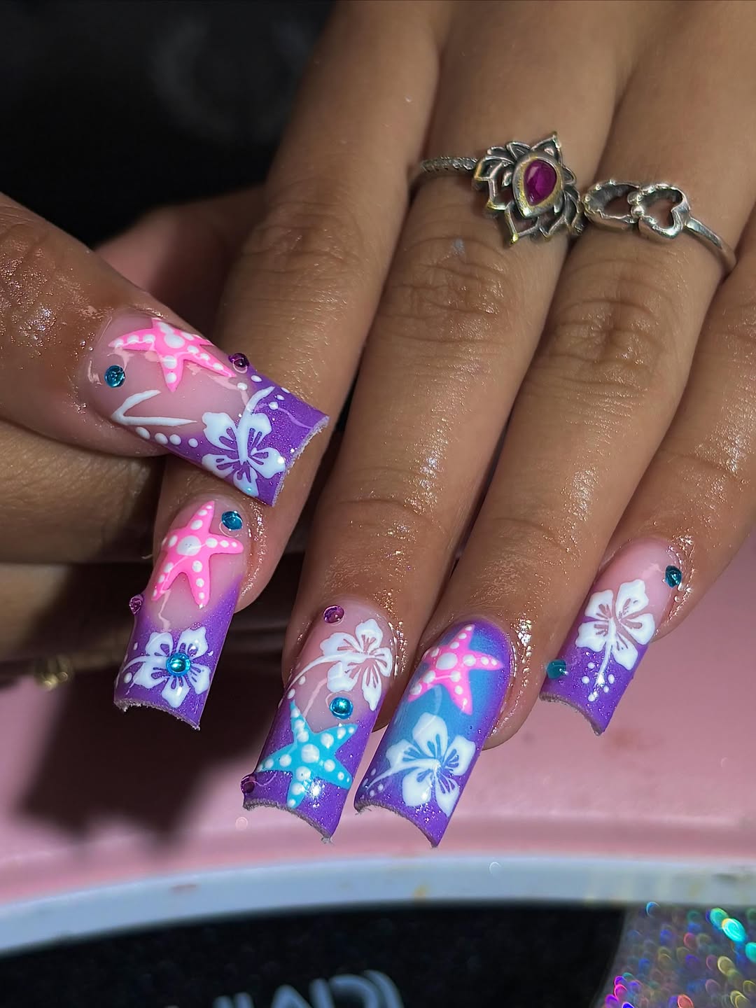 Vibrant Purple Ombré Coffin Nails with Tropical Art