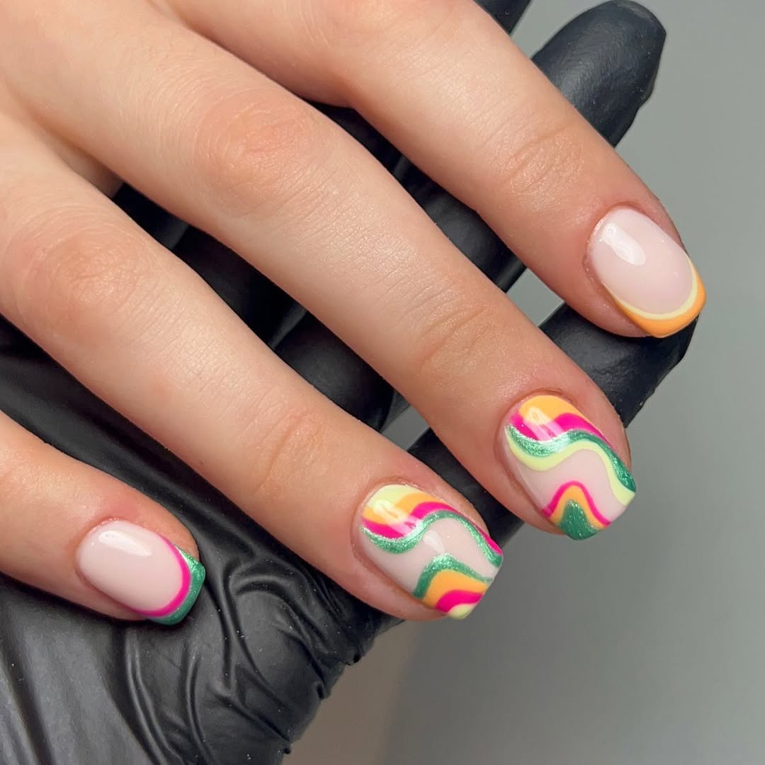 Vibrant Swirl Short Squoval French Tips