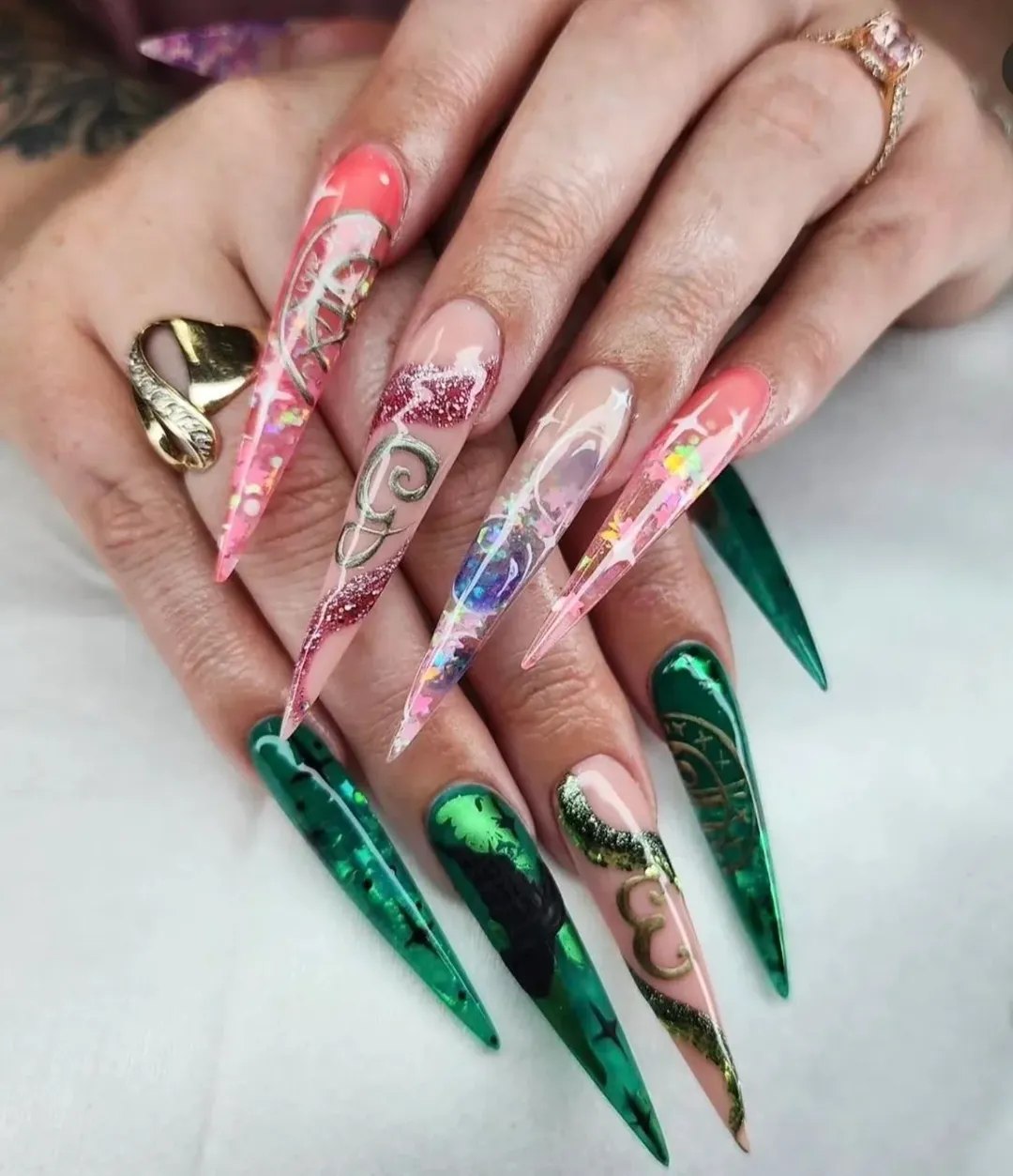 XXL Stiletto Pink Green Gilded Glitter Encapsulated Nails