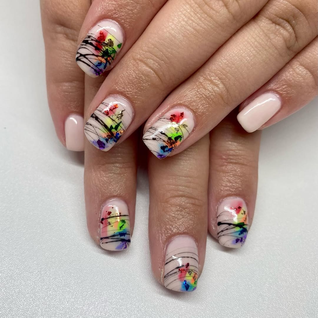 Abstract Watercolor Foil Art Short Round Nails