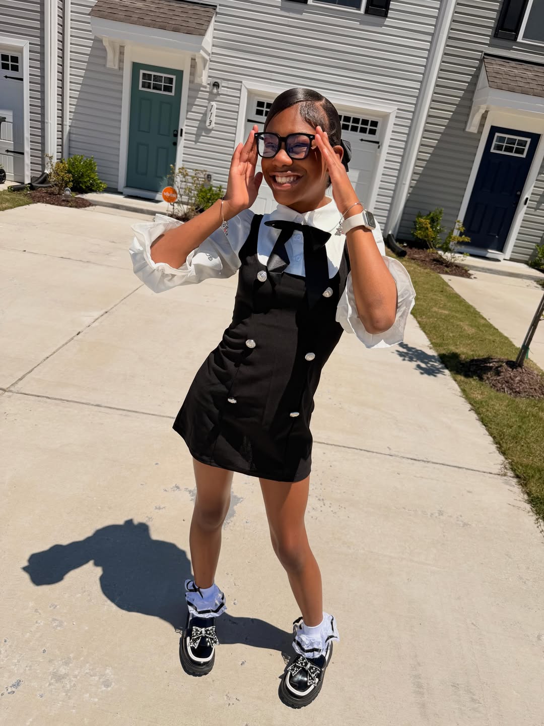 25 Back to School Outfits Middle School 2026 Trends 13 Black Pinafore Dress With Frilly Blouse & Bow Shoes