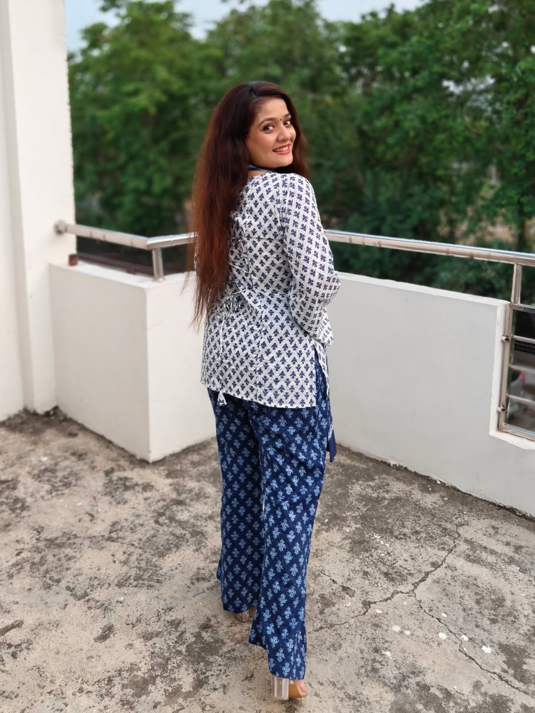 29 Work Outfits You Need for 2026 Trends 17 Bohemian Blue Print Coord Set For Casual Chic
