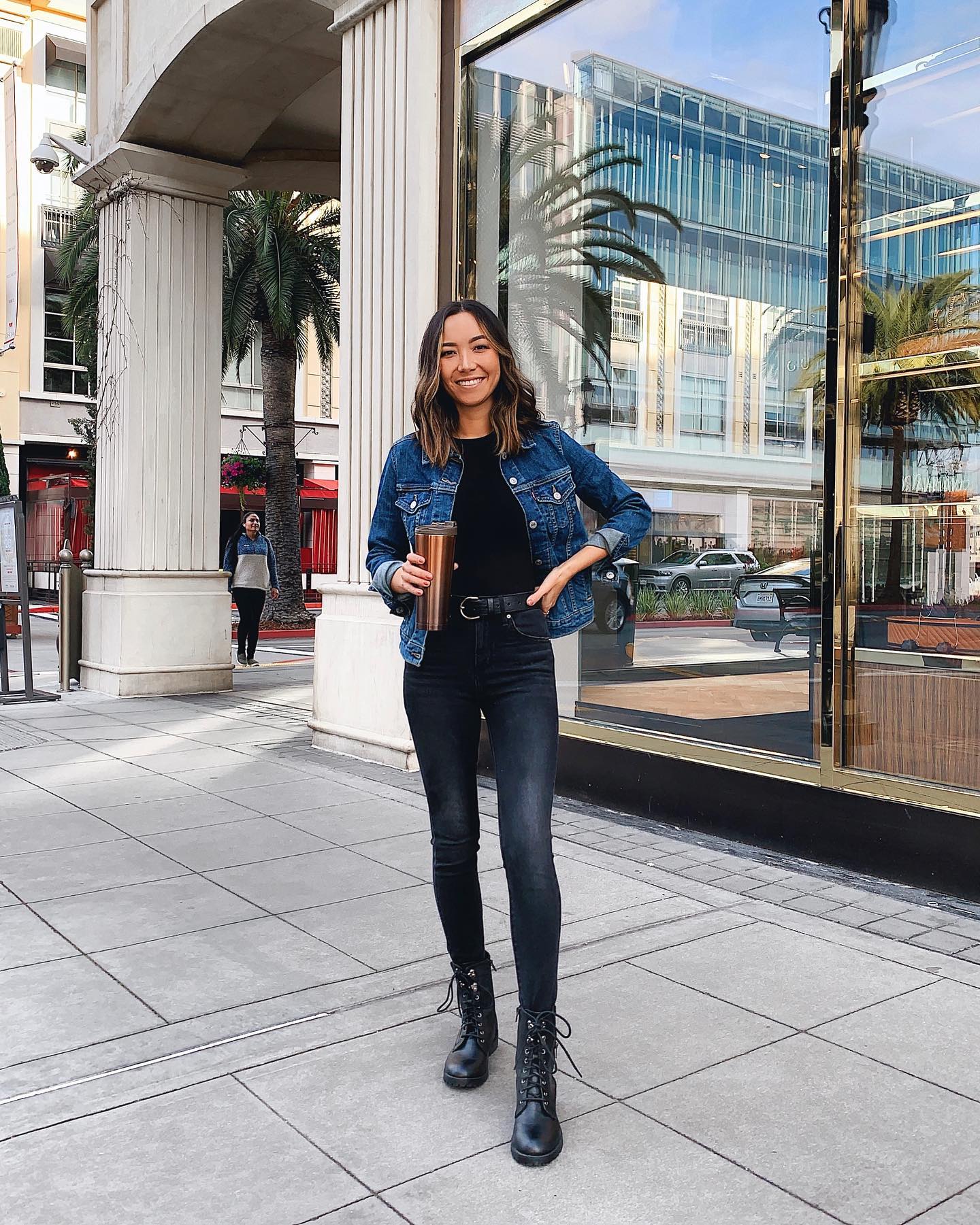 27 Jean Jacket Outfits You Need for 2026 3 Classic Denim Jacket With Black Skinny Jeans Look
