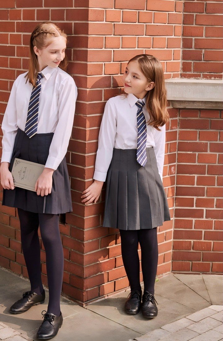 Classic School Uniform Pleated Skirt And Tie