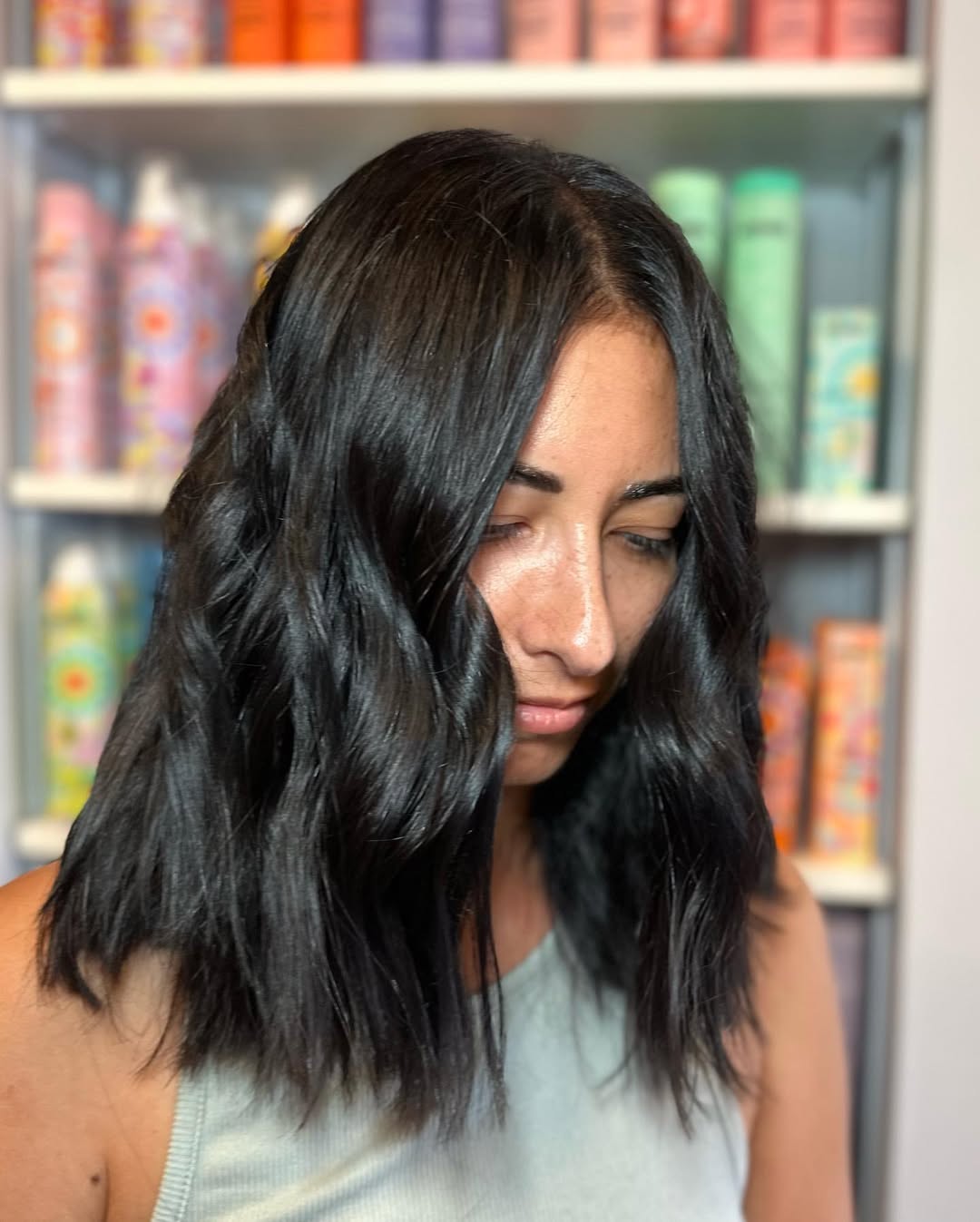 Deep Brunette Mid-Length Wavy Lob