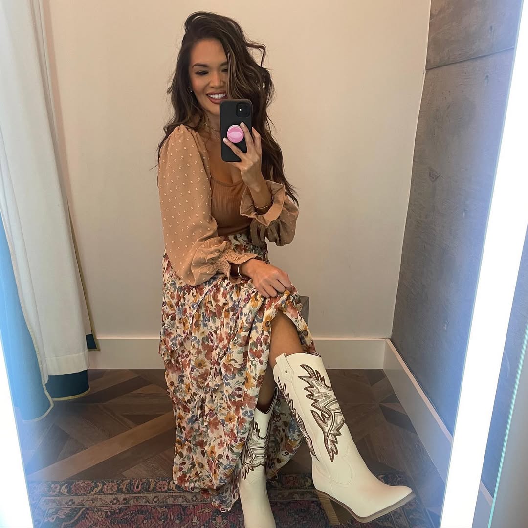 27 Fall Boot Outfit Ideas You Need Now 24 Floral Maxi Skirt With Embroidered Cowgirl Boots