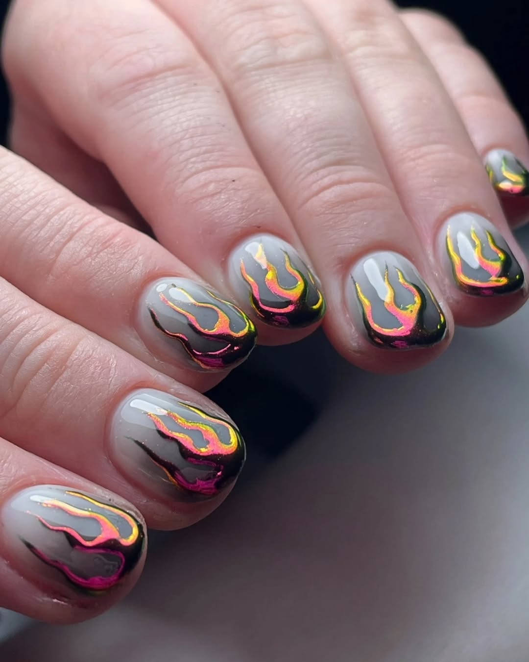 Iridescent Flame Art Short Oval Nails