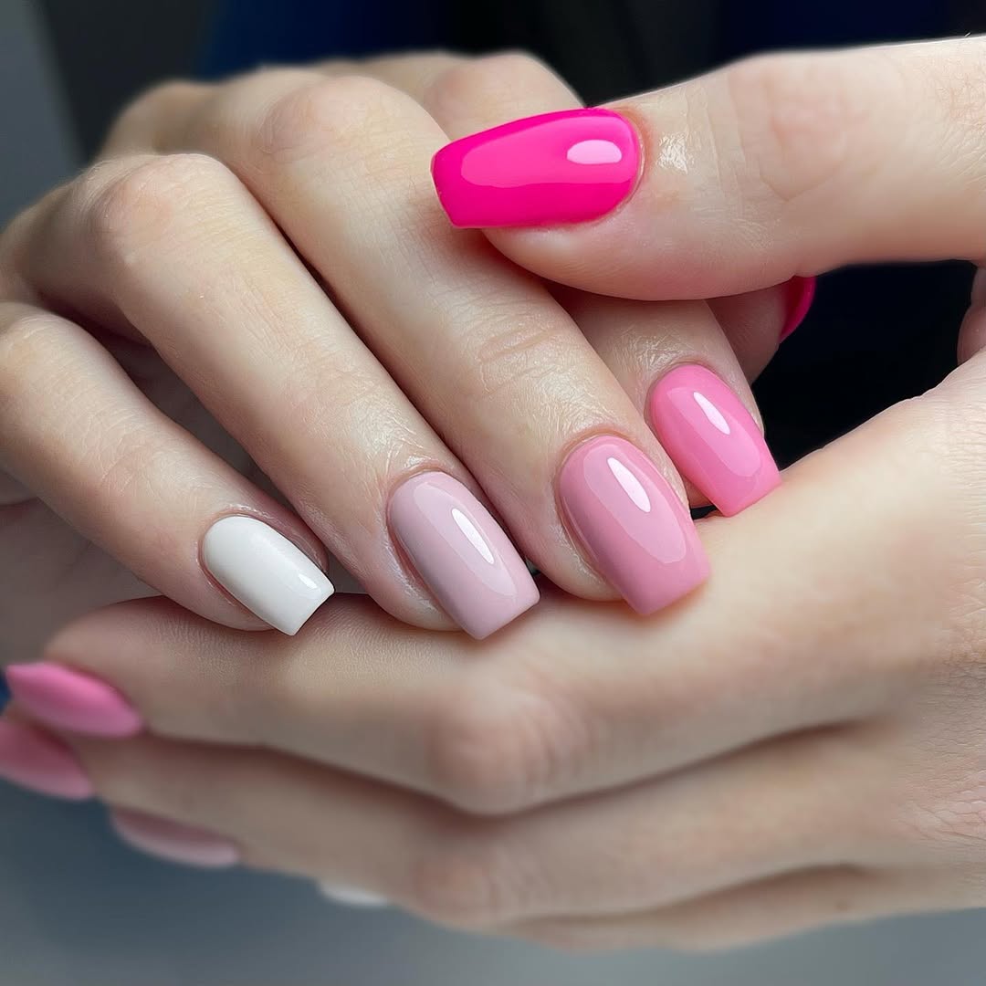 Pink Gradient Glossy Square Nails
