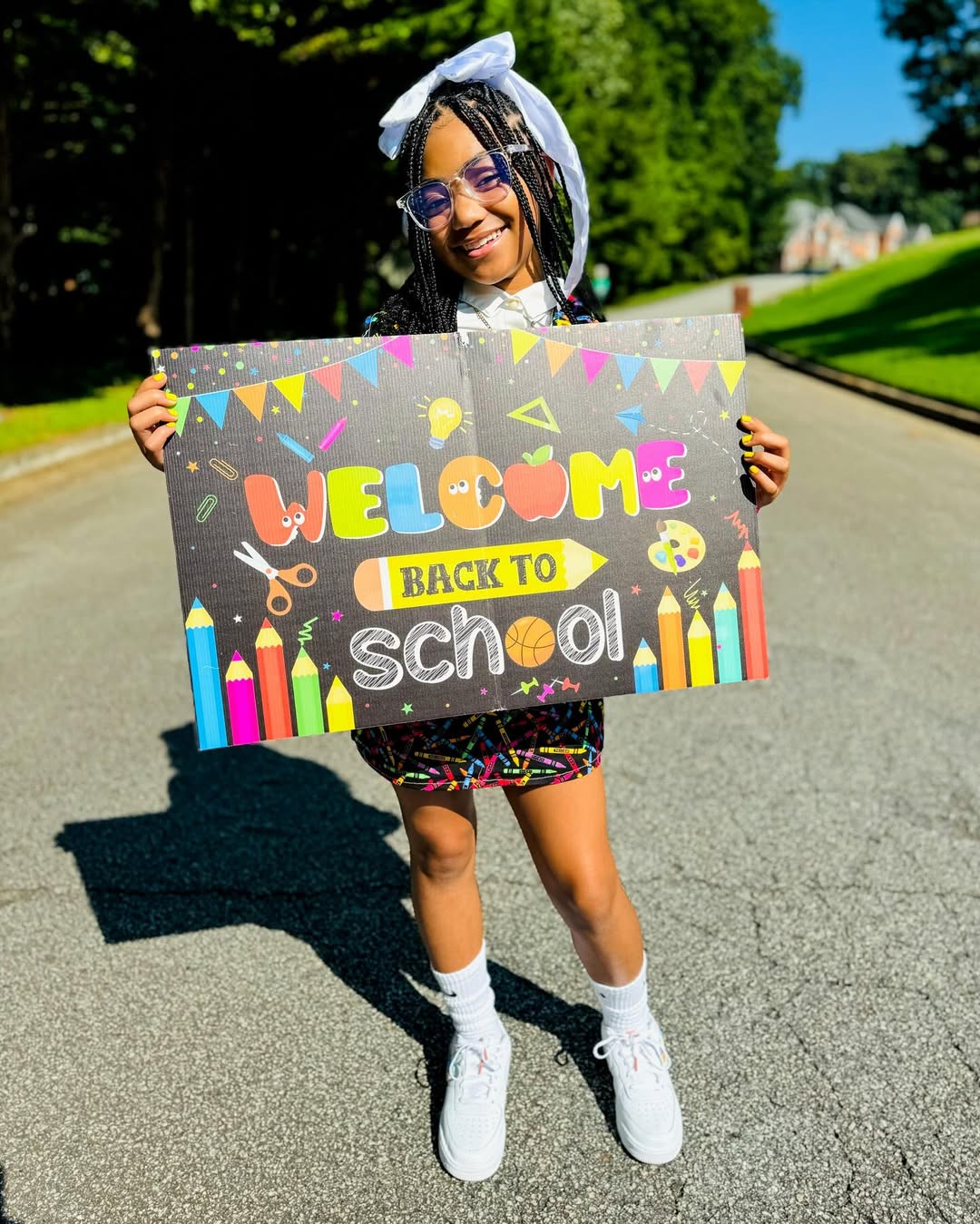 25 Epic School Outfit Ideas for 2026 You Need Now 6 Playful & Bright Back to School Outfit