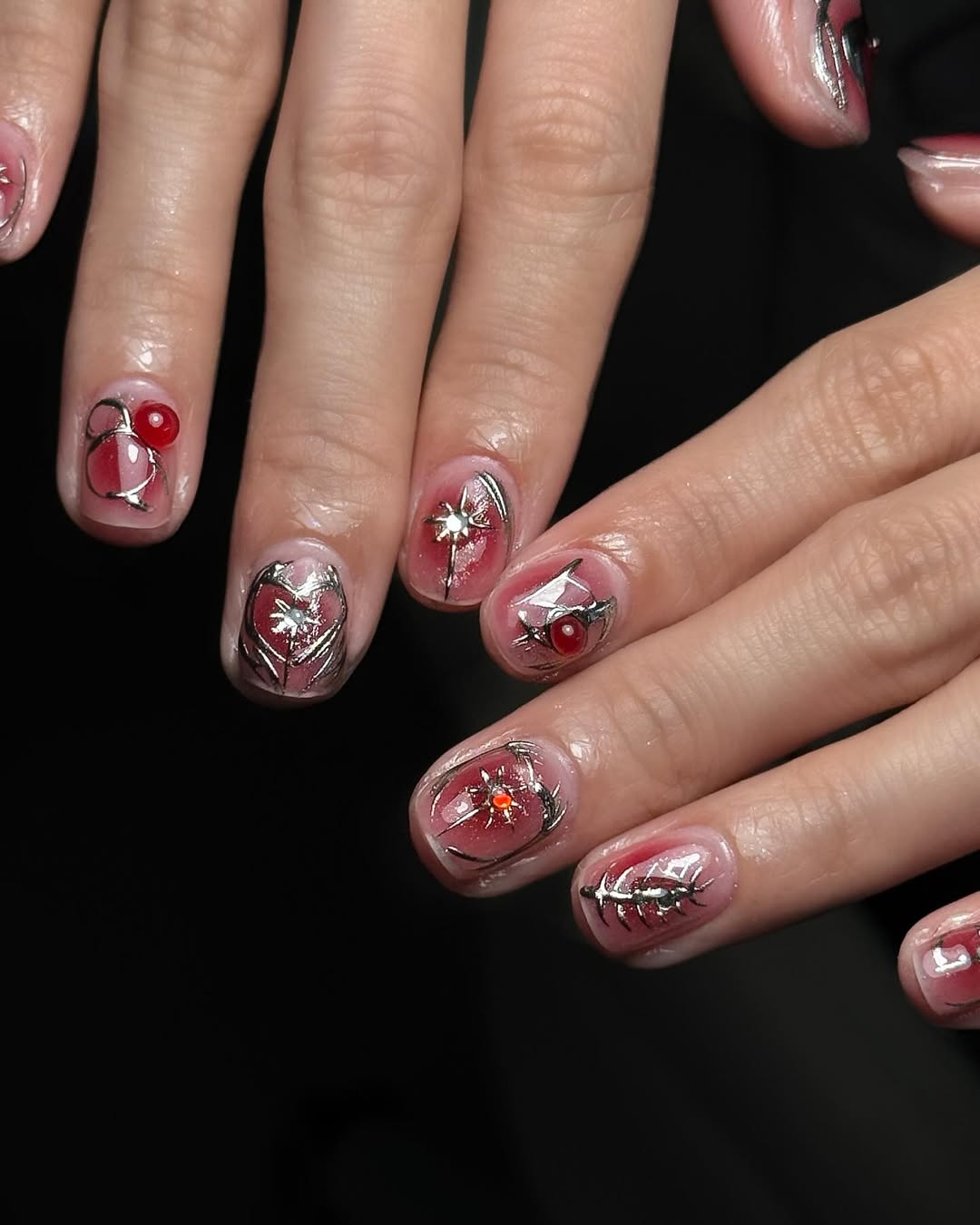 Red Jelly Chrome Abstract Short Round Nails