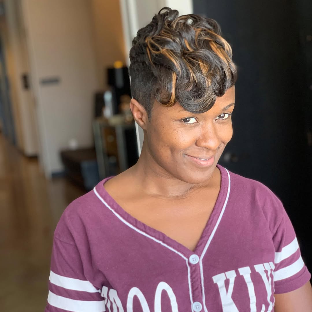 Sculpted Pixie With Honey Highlights And Waves