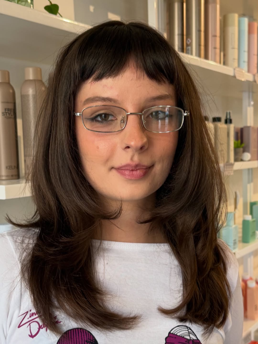 Shaggy Collarbone Layers With Micro Bangs