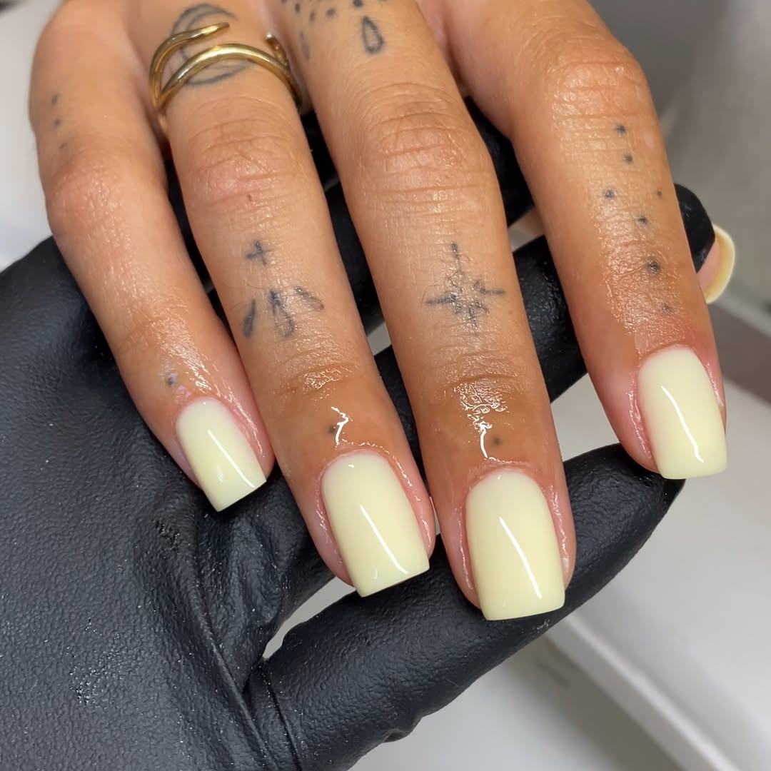 Soft Buttery Yellow Glossy Square Nails