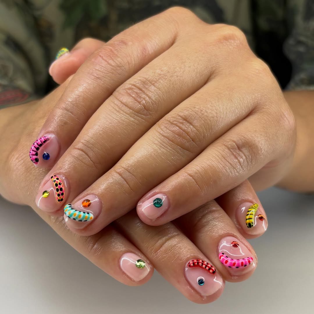 Whimsical 3D Worm and Dot Art on Short Round Nails
