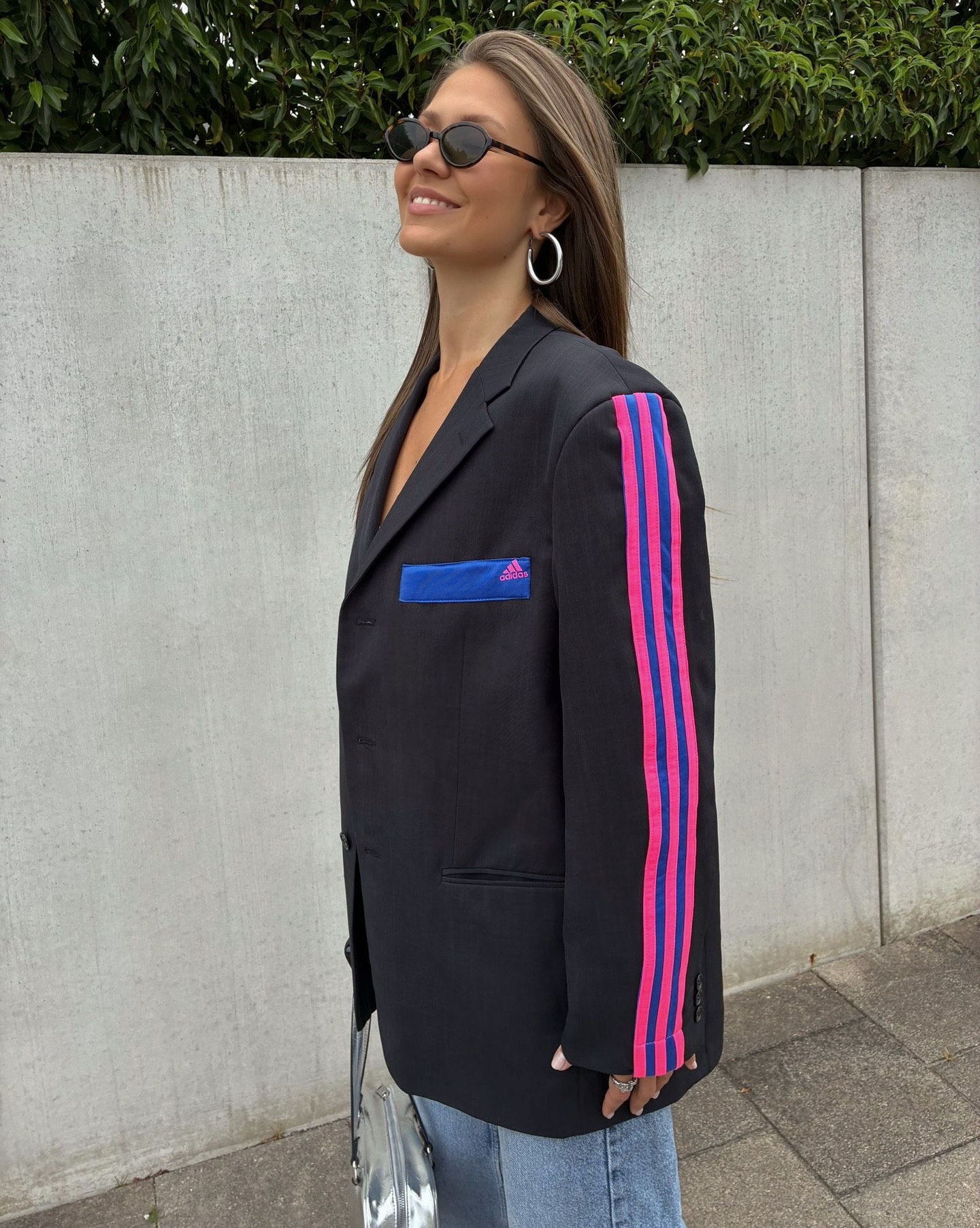26 Blazer Outfit Ideas You Need for 2026 24 Athletic Inspired Blazer With Denim
